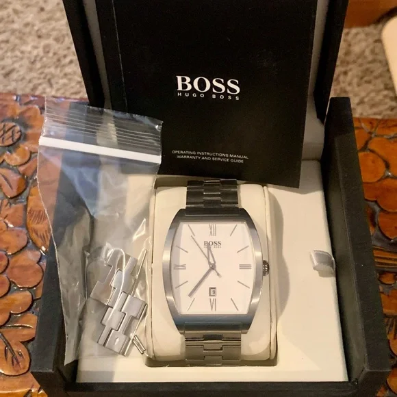 Hugo Boss HB1512028 Men’s Watch SS White Dial Roman Quartz Date Box- Book - Picture 6 of 6